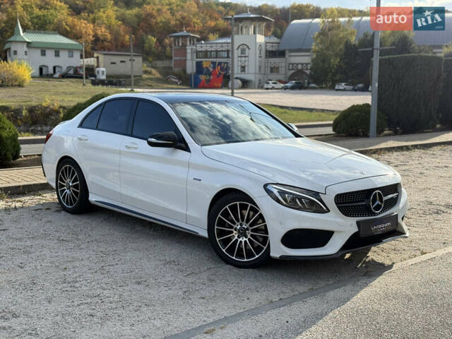 Білий Мерседес Ц-Клас, об'ємом двигуна 1.99 л та пробігом 124 тис. км за 17999 $, фото 3 на Automoto.ua