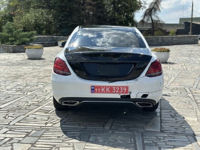 Білий Мерседес Ц-Клас, об'ємом двигуна 0 л та пробігом 174 тис. км за 13500 $, фото 4 на Automoto.ua
