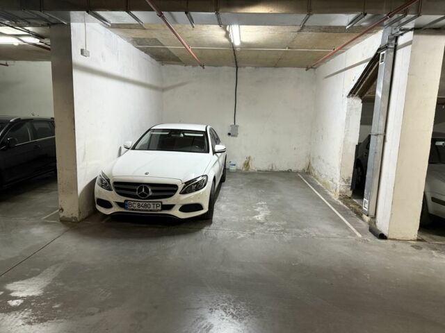 Білий Мерседес Ц-Клас, об'ємом двигуна 2.1 л та пробігом 189 тис. км за 21200 $, фото 10 на Automoto.ua