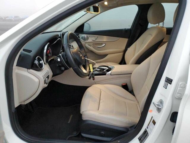 Білий Мерседес Ц-Клас, об'ємом двигуна 2 л та пробігом 26 тис. км за 3500 $, фото 6 на Automoto.ua