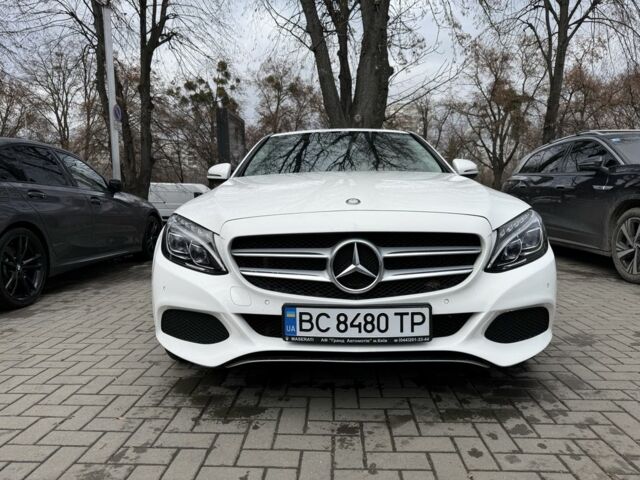 Білий Мерседес Ц-Клас, об'ємом двигуна 2.1 л та пробігом 189 тис. км за 21200 $, фото 3 на Automoto.ua