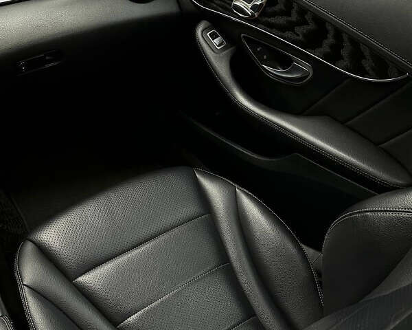 Белый Мерседес Ц-Класс, объемом двигателя 2 л и пробегом 180 тыс. км за 17500 $, фото 12 на Automoto.ua