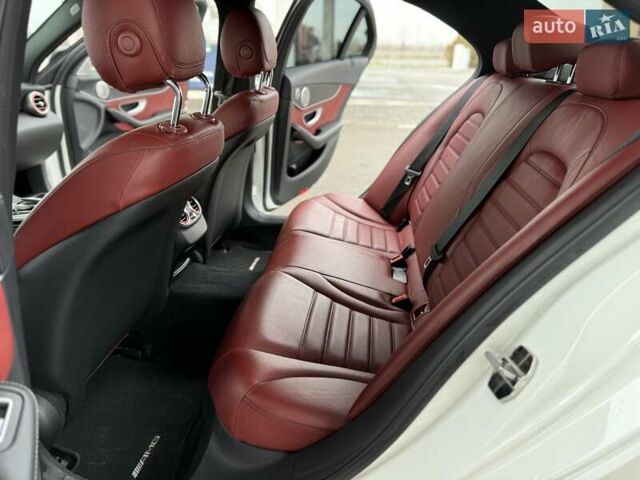 Белый Мерседес Ц-Класс, объемом двигателя 2 л и пробегом 130 тыс. км за 22000 $, фото 28 на Automoto.ua