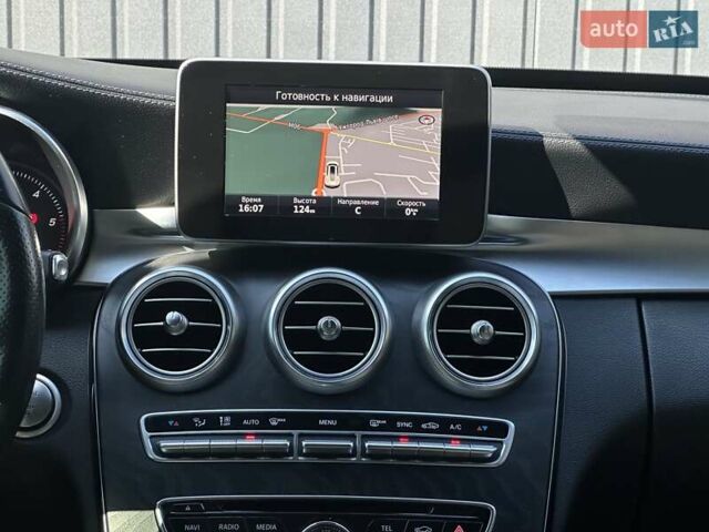 Білий Мерседес Ц-Клас, об'ємом двигуна 2.14 л та пробігом 133 тис. км за 25500 $, фото 25 на Automoto.ua