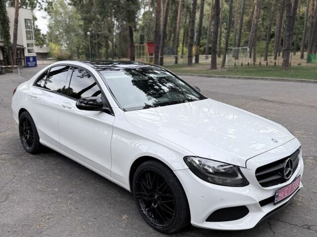 Белый Мерседес Ц-Класс, объемом двигателя 1.6 л и пробегом 205 тыс. км за 16900 $, фото 2 на Automoto.ua