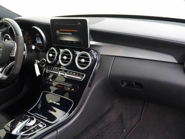 Білий Мерседес Ц-Клас, об'ємом двигуна 4 л та пробігом 70 тис. км за 19900 $, фото 8 на Automoto.ua