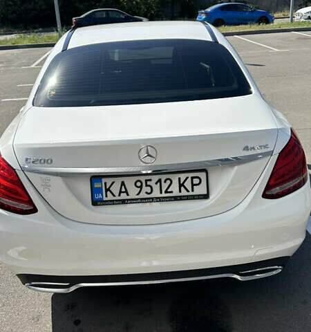 Білий Мерседес Ц-Клас, об'ємом двигуна 1.99 л та пробігом 104 тис. км за 24000 $, фото 4 на Automoto.ua