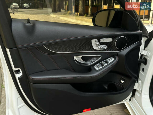 Мерседес Ц-Класс 2016 в Дрогобыче на Automoto.ua Белый Мерседес Ц-Класс, объемом двигателя 3 л и пробегом 184 тыс. км за 22000 $, фото 83 на Automoto.ua