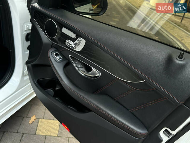 Мерседес Ц-Класс 2016 в Дрогобыче на Automoto.ua Белый Мерседес Ц-Класс, объемом двигателя 3 л и пробегом 184 тыс. км за 22000 $, фото 88 на Automoto.ua