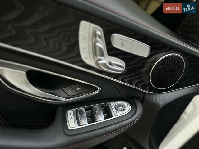 Мерседес Ц-Класс 2016 в Дрогобыче на Automoto.ua Белый Мерседес Ц-Класс, объемом двигателя 3 л и пробегом 184 тыс. км за 22000 $, фото 84 на Automoto.ua