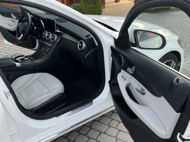 Белый Мерседес Ц-Класс, объемом двигателя 2 л и пробегом 69 тыс. км за 24900 $, фото 10 на Automoto.ua