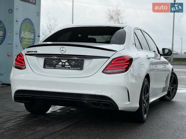 Белый Мерседес Ц-Класс, объемом двигателя 2 л и пробегом 130 тыс. км за 22000 $, фото 6 на Automoto.ua
