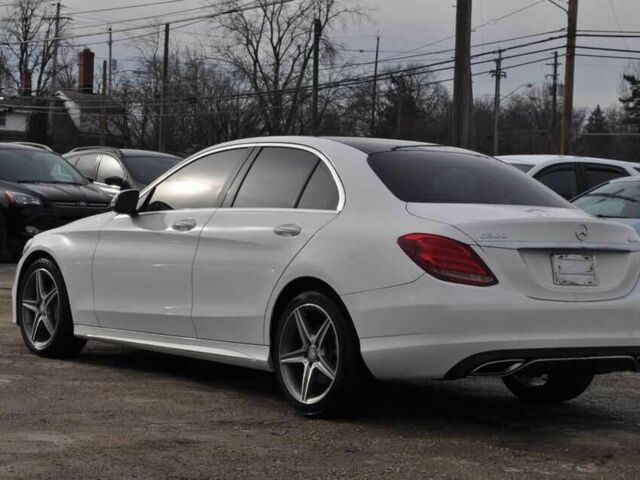 Білий Мерседес Ц-Клас, об'ємом двигуна 3 л та пробігом 90 тис. км за 7600 $, фото 2 на Automoto.ua