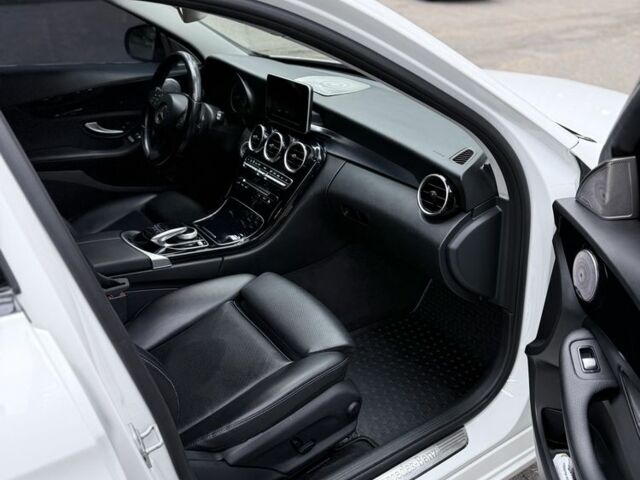 Белый Мерседес Ц-Класс, объемом двигателя 1.6 л и пробегом 205 тыс. км за 16900 $, фото 9 на Automoto.ua