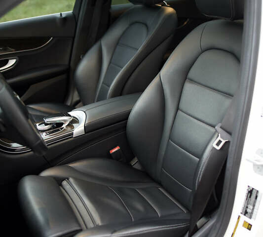 Белый Мерседес Ц-Класс, объемом двигателя 2 л и пробегом 166 тыс. км за 19000 $, фото 27 на Automoto.ua