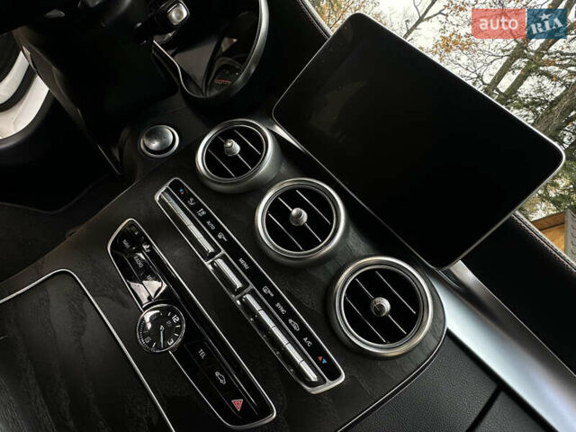 Мерседес Ц-Класс 2016 в Дрогобыче на Automoto.ua Белый Мерседес Ц-Класс, объемом двигателя 3 л и пробегом 184 тыс. км за 22000 $, фото 99 на Automoto.ua