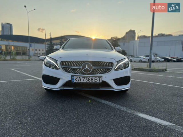 Мерседес Ц-Класс 2016 в Киеве на Automoto.ua Белый Мерседес Ц-Класс, объемом двигателя 2 л и пробегом 125 тыс. км за 19700 $, фото 2 на Automoto.ua