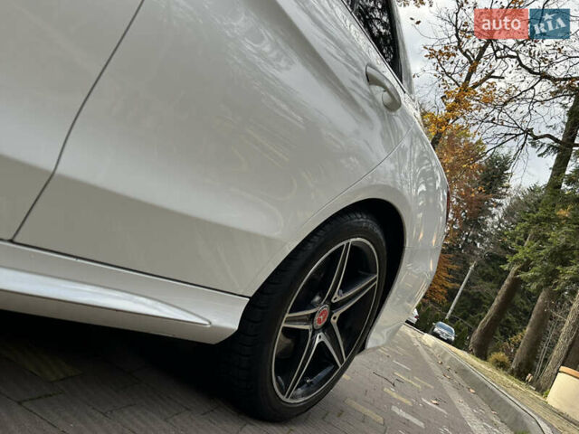 Мерседес Ц-Класс 2016 в Дрогобыче на Automoto.ua Белый Мерседес Ц-Класс, объемом двигателя 3 л и пробегом 184 тыс. км за 22000 $, фото 17 на Automoto.ua