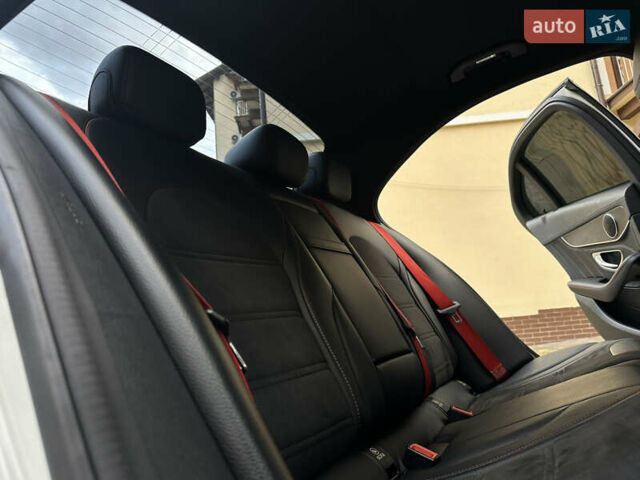 Мерседес Ц-Класс 2016 в Дрогобыче на Automoto.ua Белый Мерседес Ц-Класс, объемом двигателя 3 л и пробегом 184 тыс. км за 22000 $, фото 109 на Automoto.ua