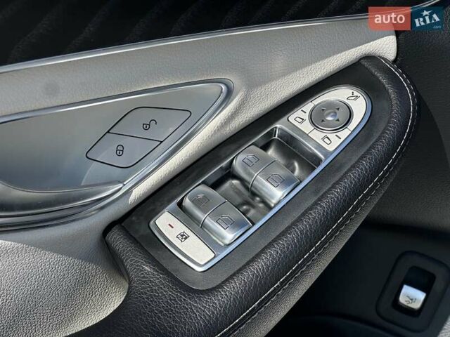 Білий Мерседес Ц-Клас, об'ємом двигуна 2.14 л та пробігом 133 тис. км за 25500 $, фото 27 на Automoto.ua