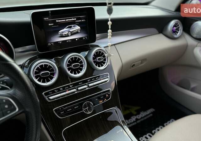 Белый Мерседес Ц-Класс, объемом двигателя 1.99 л и пробегом 150 тыс. км за 22500 $, фото 30 на Automoto.ua