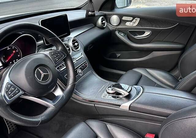 Білий Мерседес Ц-Клас, об'ємом двигуна 2 л та пробігом 138 тис. км за 16998 $, фото 10 на Automoto.ua