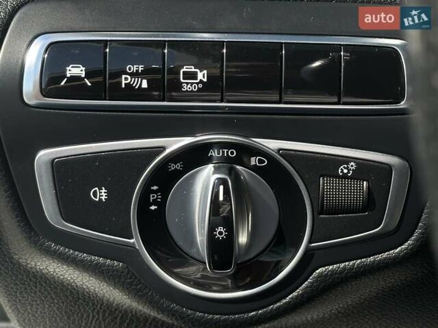 Білий Мерседес Ц-Клас, об'ємом двигуна 2.14 л та пробігом 133 тис. км за 25500 $, фото 32 на Automoto.ua