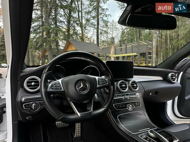 Мерседес Ц-Класс 2016 в Дрогобыче на Automoto.ua Белый Мерседес Ц-Класс, объемом двигателя 3 л и пробегом 184 тыс. км за 22000 $, фото 92 на Automoto.ua