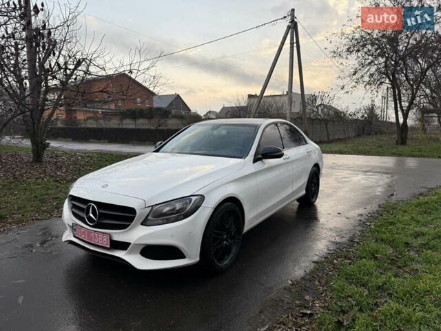 Белый Мерседес Ц-Класс, объемом двигателя 1.6 л и пробегом 205 тыс. км за 17200 $, фото 4 на Automoto.ua