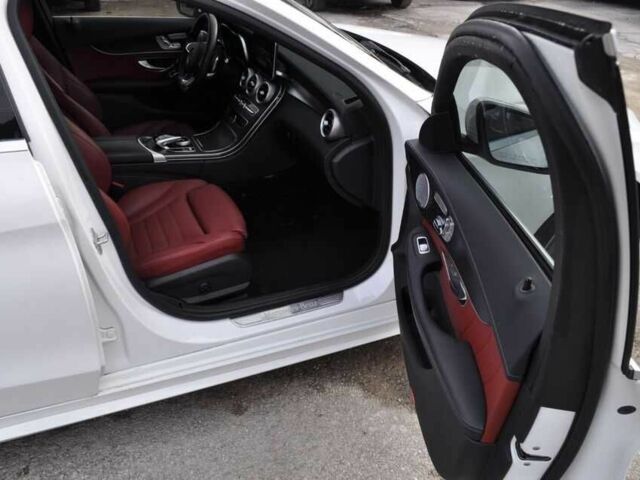 Білий Мерседес Ц-Клас, об'ємом двигуна 3 л та пробігом 90 тис. км за 7600 $, фото 11 на Automoto.ua