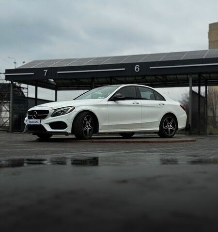 Белый Мерседес Ц-Класс, объемом двигателя 3 л и пробегом 79 тыс. км за 32000 $, фото 28 на Automoto.ua