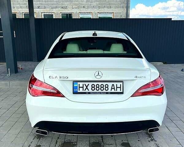 Білий Мерседес Ц-Клас, об'ємом двигуна 2 л та пробігом 92 тис. км за 17500 $, фото 21 на Automoto.ua