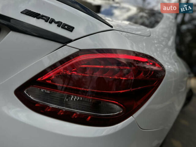 Мерседес Ц-Класс 2016 в Дрогобыче на Automoto.ua Белый Мерседес Ц-Класс, объемом двигателя 3 л и пробегом 184 тыс. км за 22000 $, фото 77 на Automoto.ua