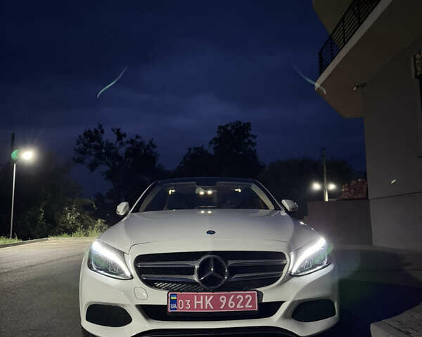 Белый Мерседес Ц-Класс, объемом двигателя 2 л и пробегом 166 тыс. км за 19000 $, фото 20 на Automoto.ua