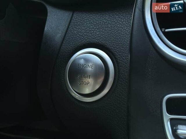 Білий Мерседес Ц-Клас, об'ємом двигуна 2.14 л та пробігом 133 тис. км за 25500 $, фото 45 на Automoto.ua