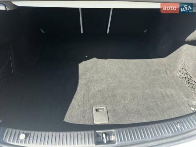 Білий Мерседес Ц-Клас, об'ємом двигуна 2.14 л та пробігом 133 тис. км за 25500 $, фото 46 на Automoto.ua