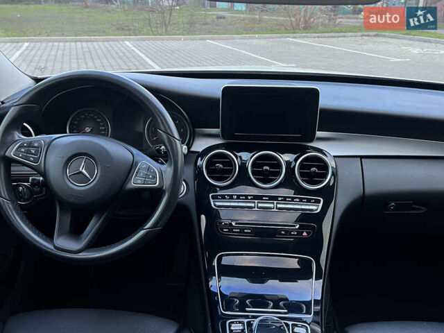 Білий Мерседес Ц-Клас, об'ємом двигуна 1.6 л та пробігом 141 тис. км за 22900 $, фото 43 на Automoto.ua
