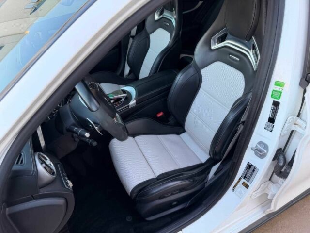 Білий Мерседес Ц-Клас, об'ємом двигуна 4 л та пробігом 54 тис. км за 19900 $, фото 6 на Automoto.ua