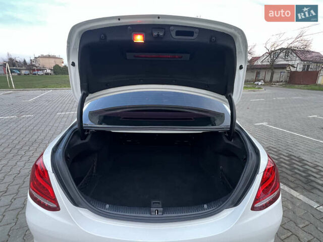 Білий Мерседес Ц-Клас, об'ємом двигуна 1.6 л та пробігом 141 тис. км за 22900 $, фото 56 на Automoto.ua