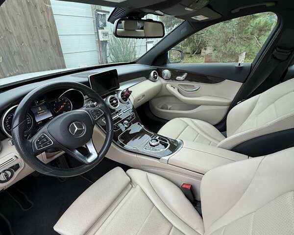 Белый Мерседес Ц-Класс, объемом двигателя 1.99 л и пробегом 147 тыс. км за 24999 $, фото 10 на Automoto.ua