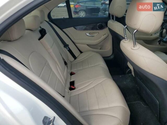 Білий Мерседес Ц-Клас, об'ємом двигуна 2 л та пробігом 31 тис. км за 5700 $, фото 9 на Automoto.ua