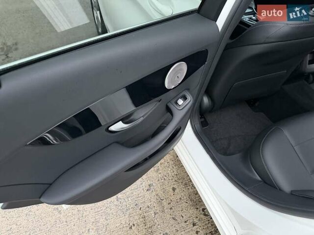 Білий Мерседес Ц-Клас, об'ємом двигуна 1.6 л та пробігом 127 тис. км за 22500 $, фото 13 на Automoto.ua