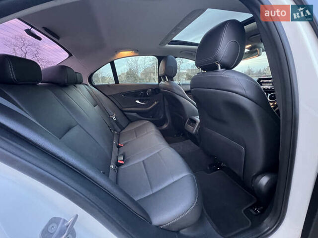 Білий Мерседес Ц-Клас, об'ємом двигуна 1.6 л та пробігом 141 тис. км за 22900 $, фото 37 на Automoto.ua