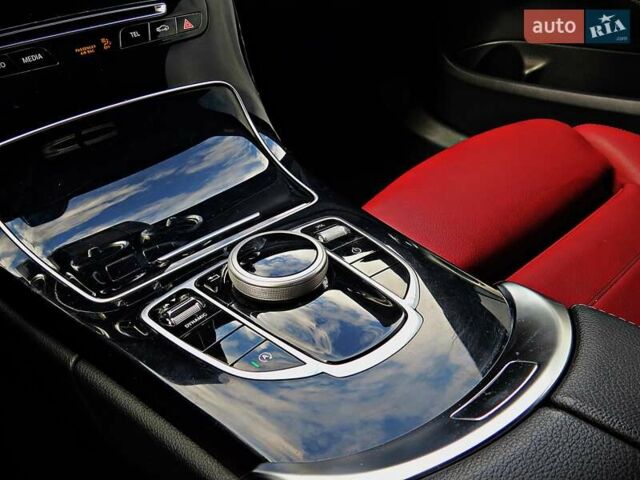 Белый Мерседес Ц-Класс, объемом двигателя 1.99 л и пробегом 120 тыс. км за 24500 $, фото 14 на Automoto.ua