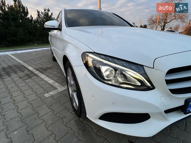 Білий Мерседес Ц-Клас, об'ємом двигуна 1.6 л та пробігом 141 тис. км за 22900 $, фото 14 на Automoto.ua