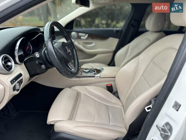 Белый Мерседес Ц-Класс, объемом двигателя 1.99 л и пробегом 95 тыс. км за 20999 $, фото 19 на Automoto.ua