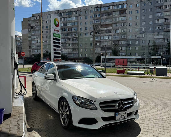 Білий Мерседес Ц-Клас, об'ємом двигуна 2 л та пробігом 130 тис. км за 20500 $, фото 14 на Automoto.ua
