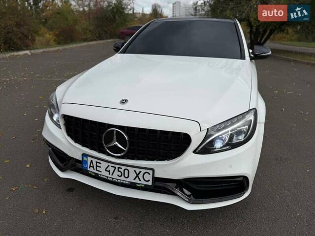 Білий Мерседес Ц-Клас, об'ємом двигуна 2 л та пробігом 106 тис. км за 22800 $, фото 12 на Automoto.ua