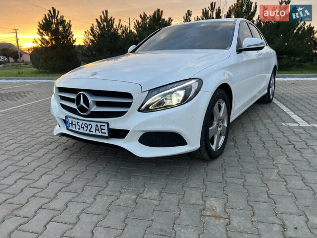 Білий Мерседес Ц-Клас, об'ємом двигуна 1.6 л та пробігом 141 тис. км за 22900 $, фото 1 на Automoto.ua
