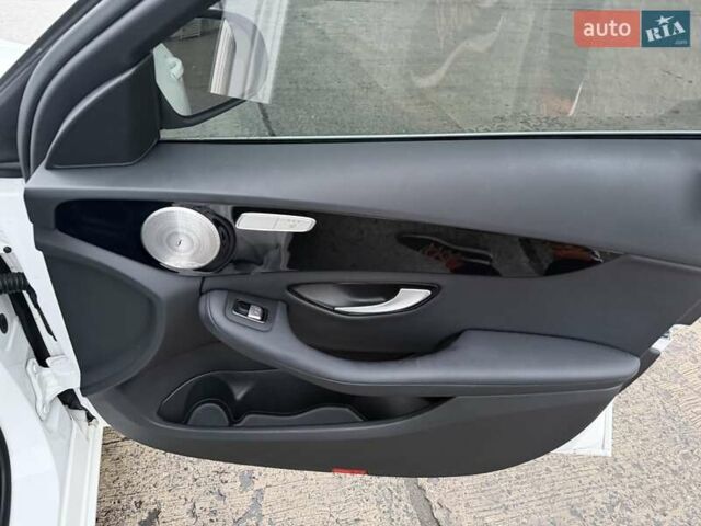 Білий Мерседес Ц-Клас, об'ємом двигуна 1.6 л та пробігом 127 тис. км за 22500 $, фото 16 на Automoto.ua